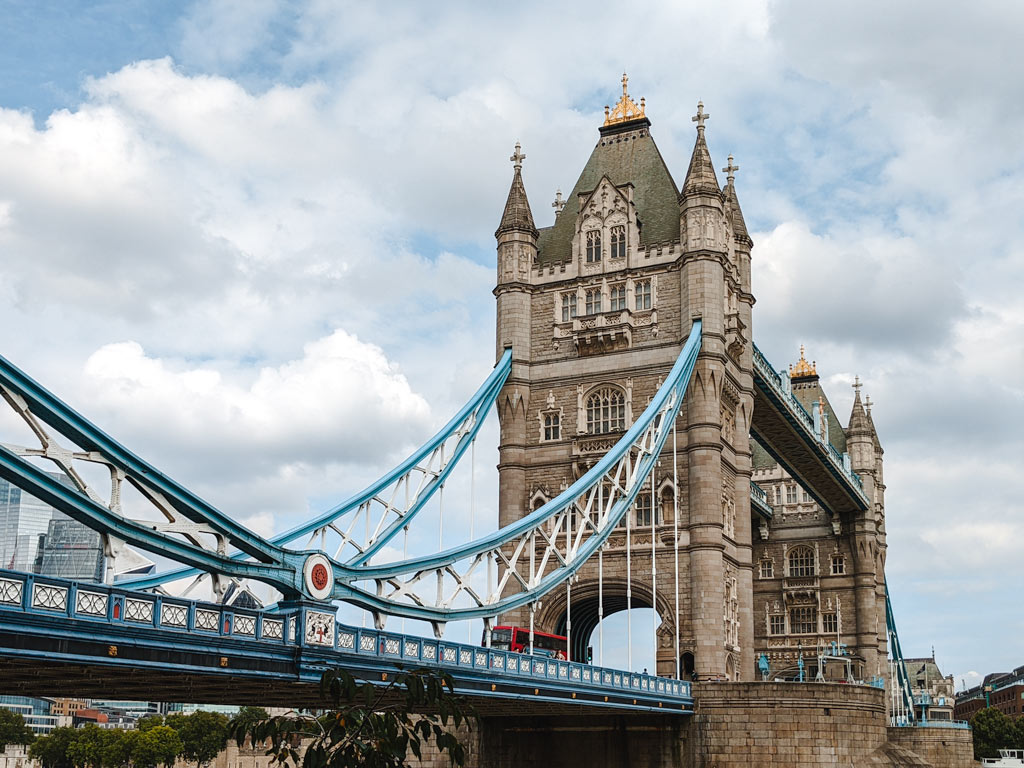 Street view of Tower of London and Tower Bridge.