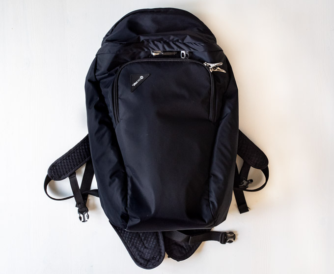 minimalist daypack