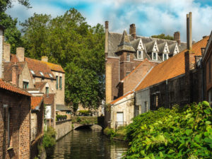 Bruges One Day Itinerary: A Self Guided Bruges Walking Tour - The ...