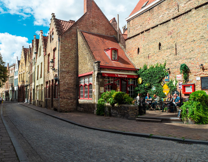 Outside patio of Cafe-Bistro Terrastje in Bruges.