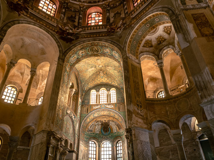 Ravenna Basilica di San Vitale interior presbytery.