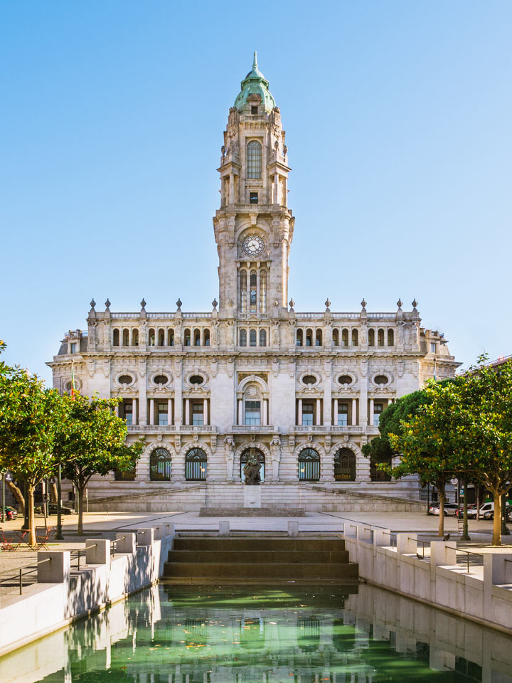 Porto town hall front facade, the Porto itinerary starting point.