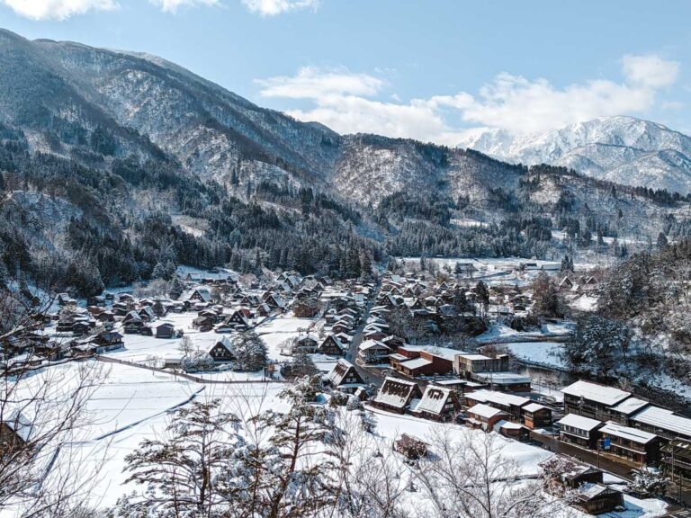 Shirakawa-go Day Trip Itinerary: A Scenic Guide - The Portable Wife