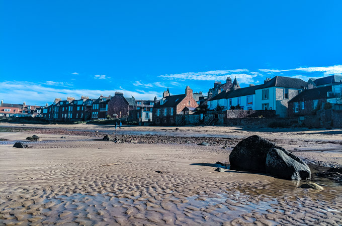 North Berwick Beach on sunny day, a UK road trip itinerary destination.